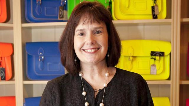 julie-deane-cambridge-satchel-image1