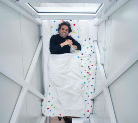 Keret-Narrow-House-1
