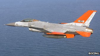 f16b