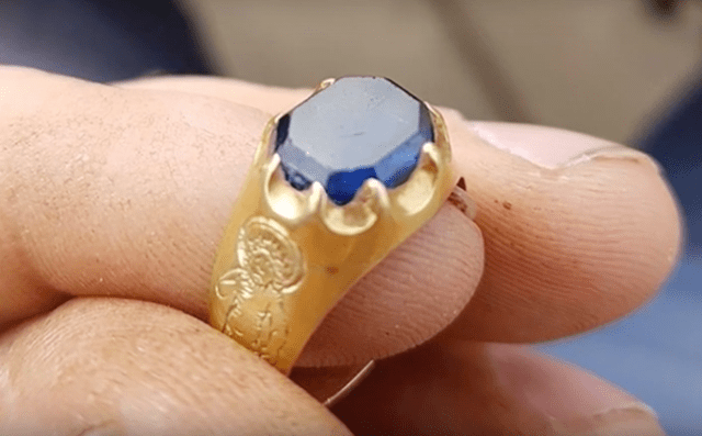 sherwoodring-png-653x0_q80_crop-smart